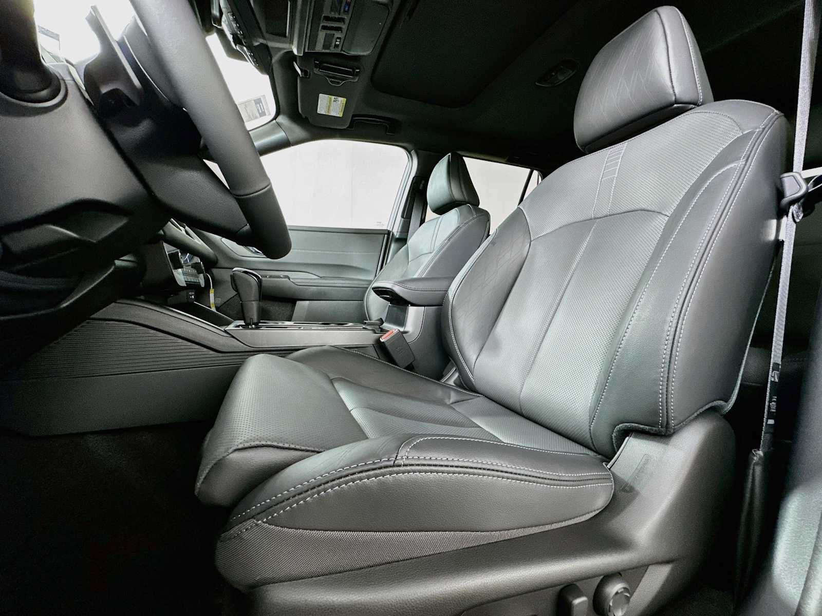 New 2026 Subaru Outback Touring XT AWD/4WD image 19
