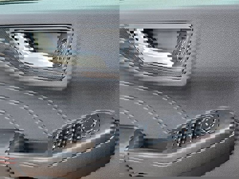 New 2026 Ford Escape ST-Line w/ Tech Pack #1 image 32