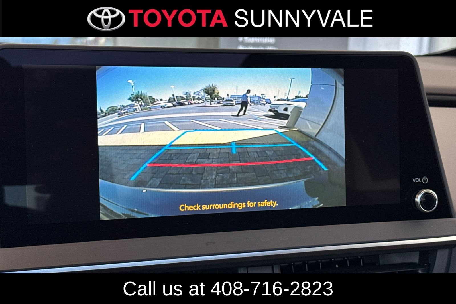 Used 2026 Toyota Prius Plug-In Hybrid FWD image 23