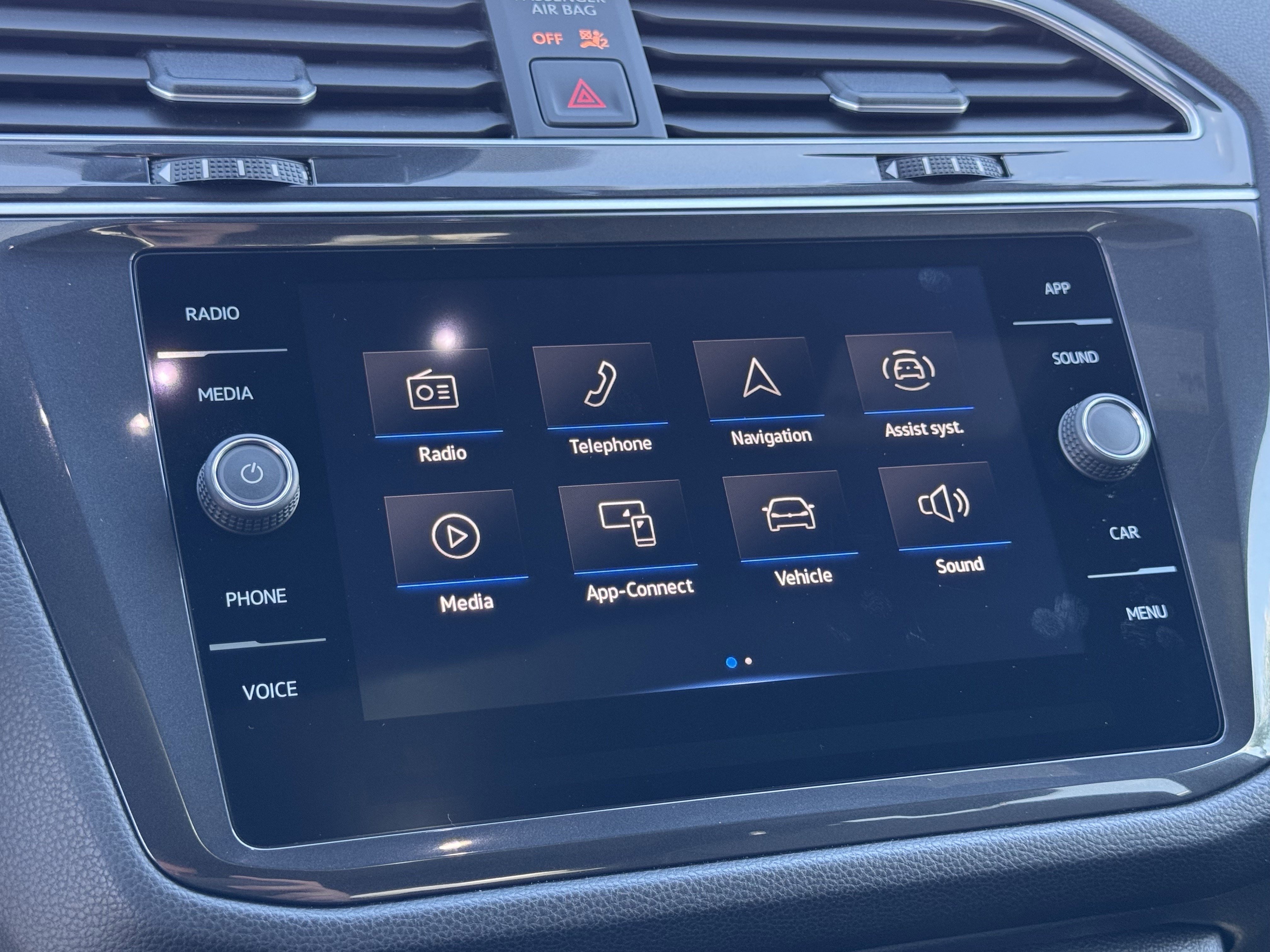 Certified 2024 Volkswagen Tiguan SE R-Line FWD image 26