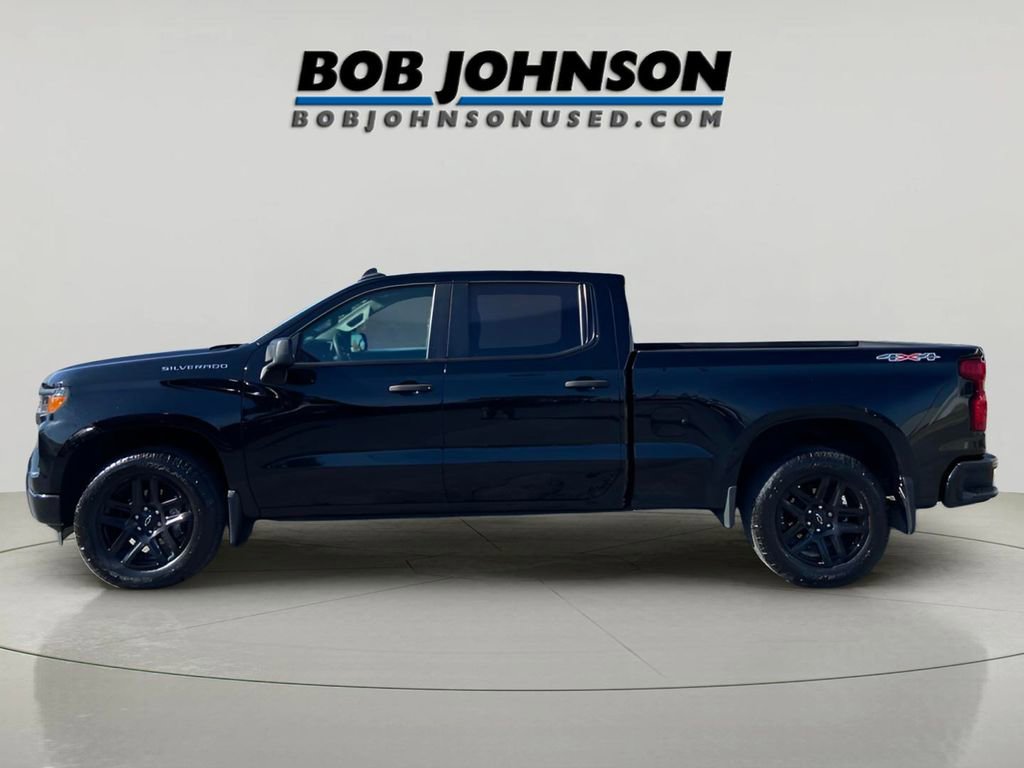 Used 2023 Chevrolet Silverado 1500 Custom image 7