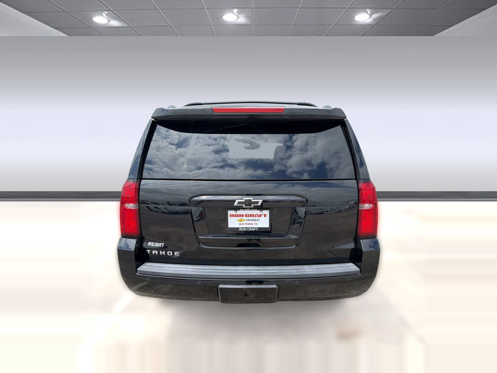 Used 2018 Chevrolet Tahoe LT image 9