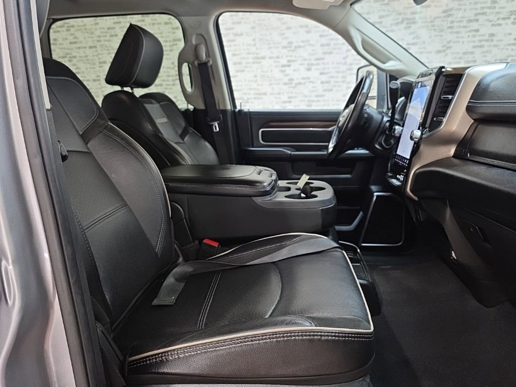 Used 2024 RAM 2500 Laramie image 11