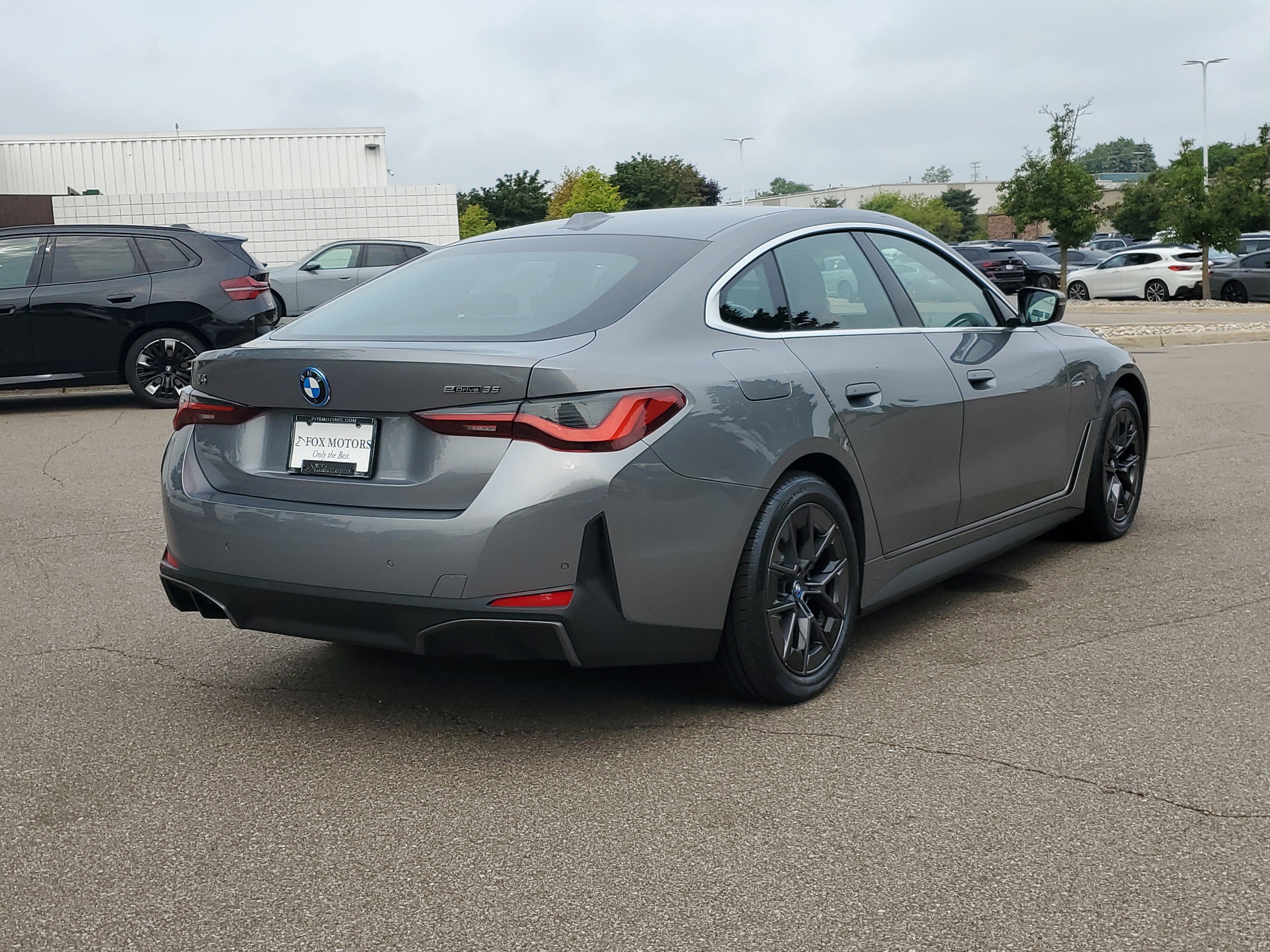 Used 2023 BMW i4 eDrive35 w/ Premium Package RWD image 5
