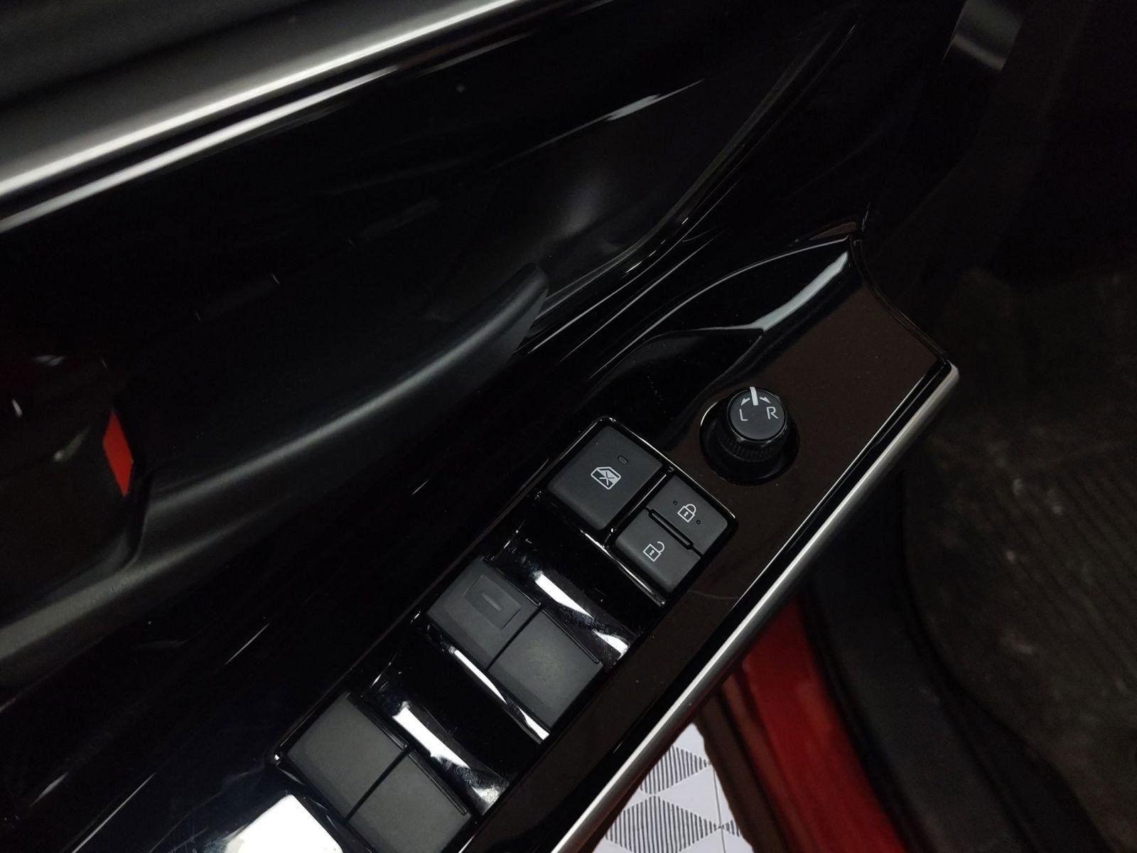 Used 2023 Toyota bZ4X XLE w/ Weather Package image 13