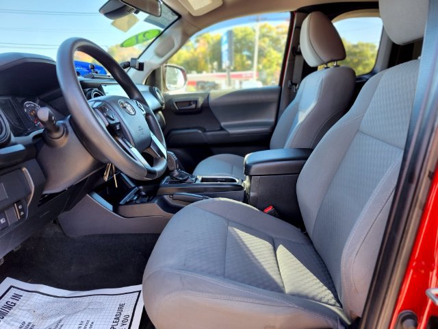 Used 2021 Toyota Tacoma SR w/ SX Package AWD/4WD image 18