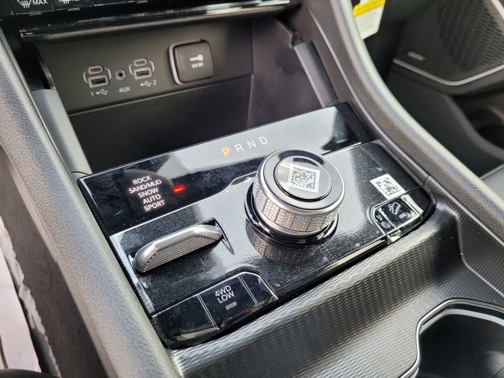 New 2024 Jeep Grand Cherokee Limited 4xe image 16