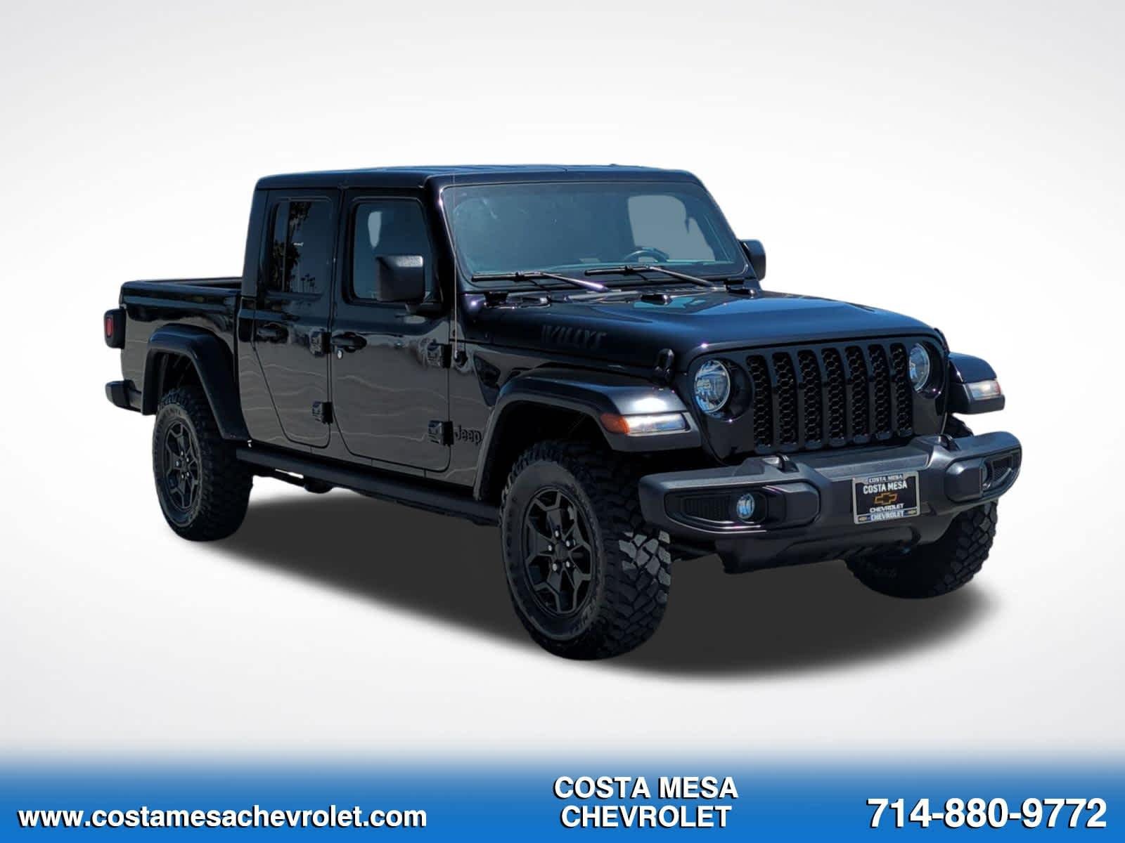 Used 2021 Jeep Gladiator Sport AWD/4WD image 3