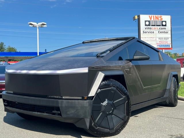 Used 2024 Tesla Cybertruck Cyberbeast AWD/4WD image 14
