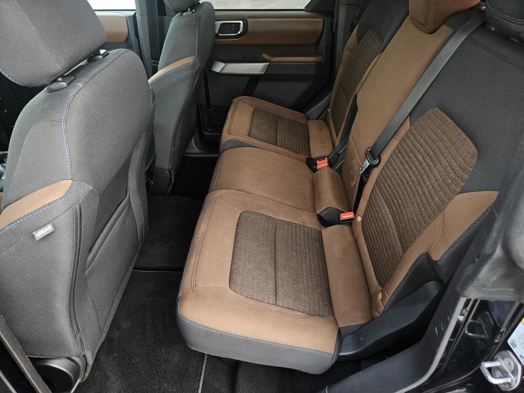 Used 2023 Ford Bronco Outer Banks image 28