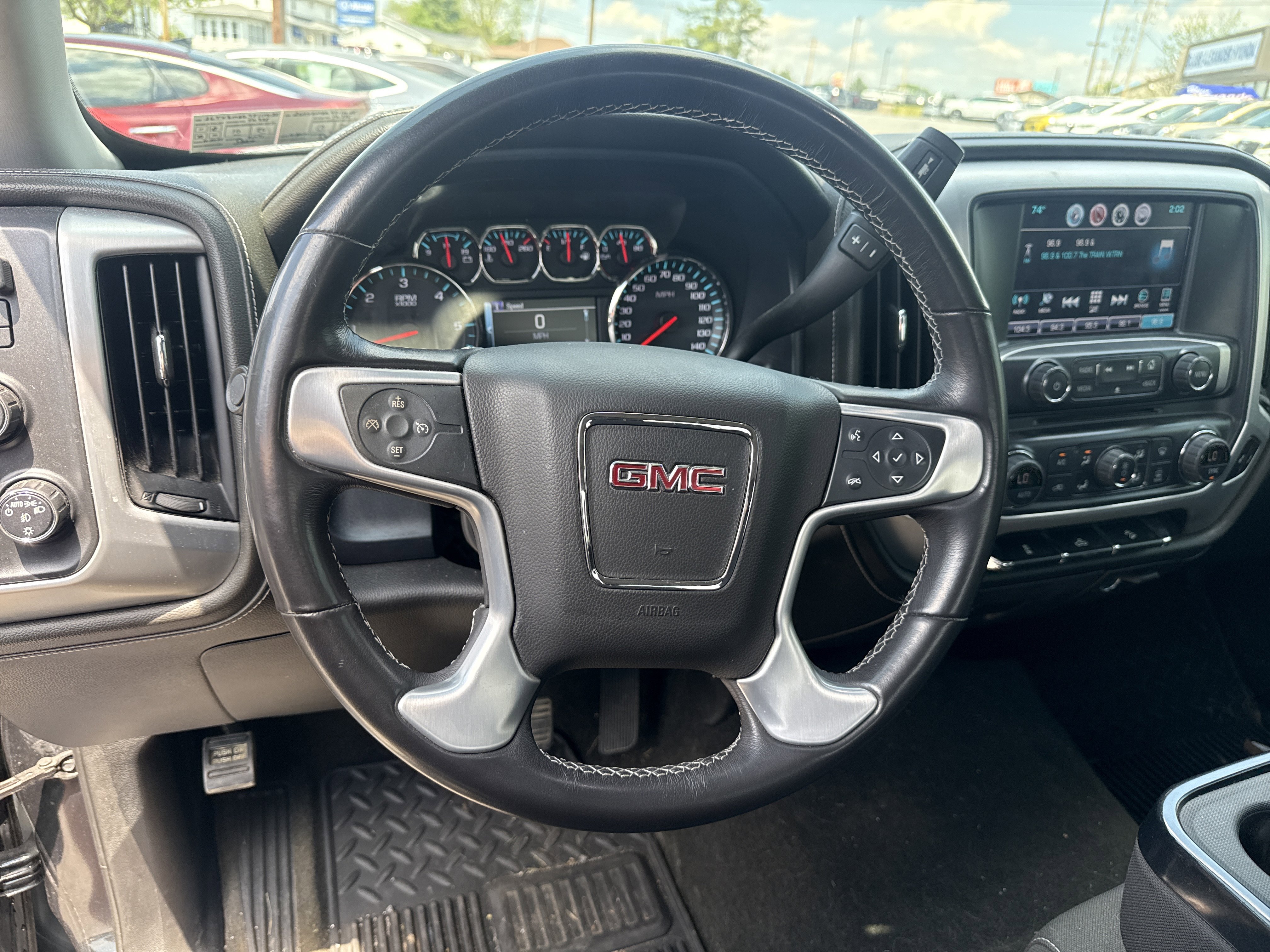Used 2018 GMC Sierra 1500 SLE w/ SLE Value Package AWD/4WD image 18