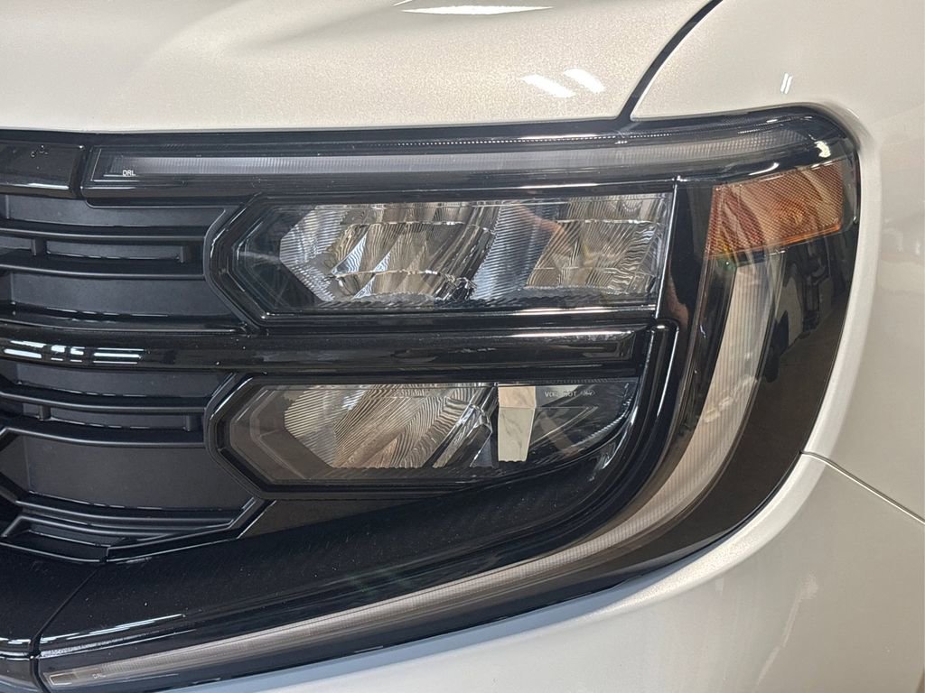 Used 2025 Ford Expedition Max Active image 16