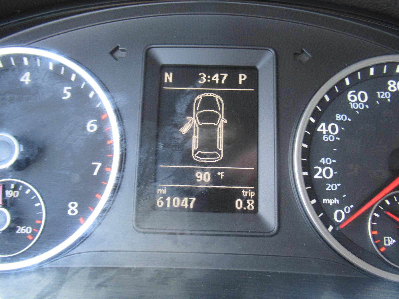 Used 2016 Volkswagen Tiguan R-Line FWD image 24