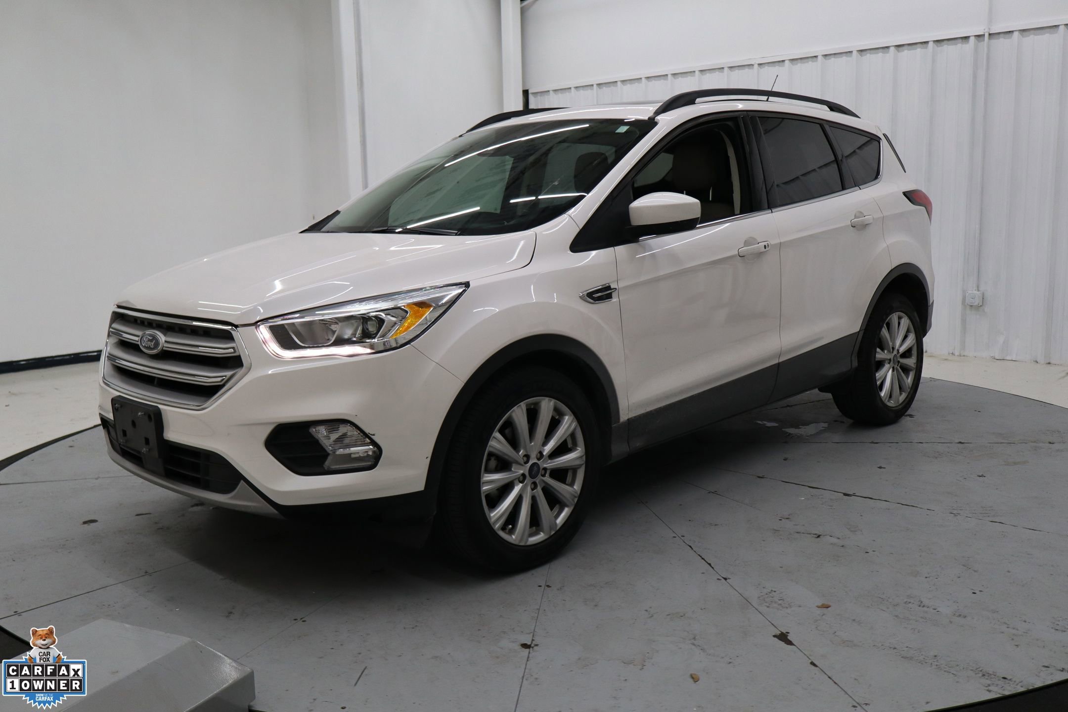 Used 2019 Ford Escape SEL image 10