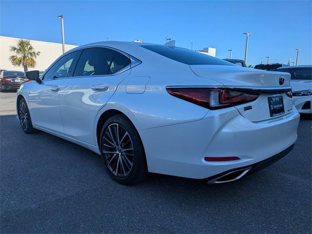 Used 2023 Lexus ES 350 w/ Premium Package image 5