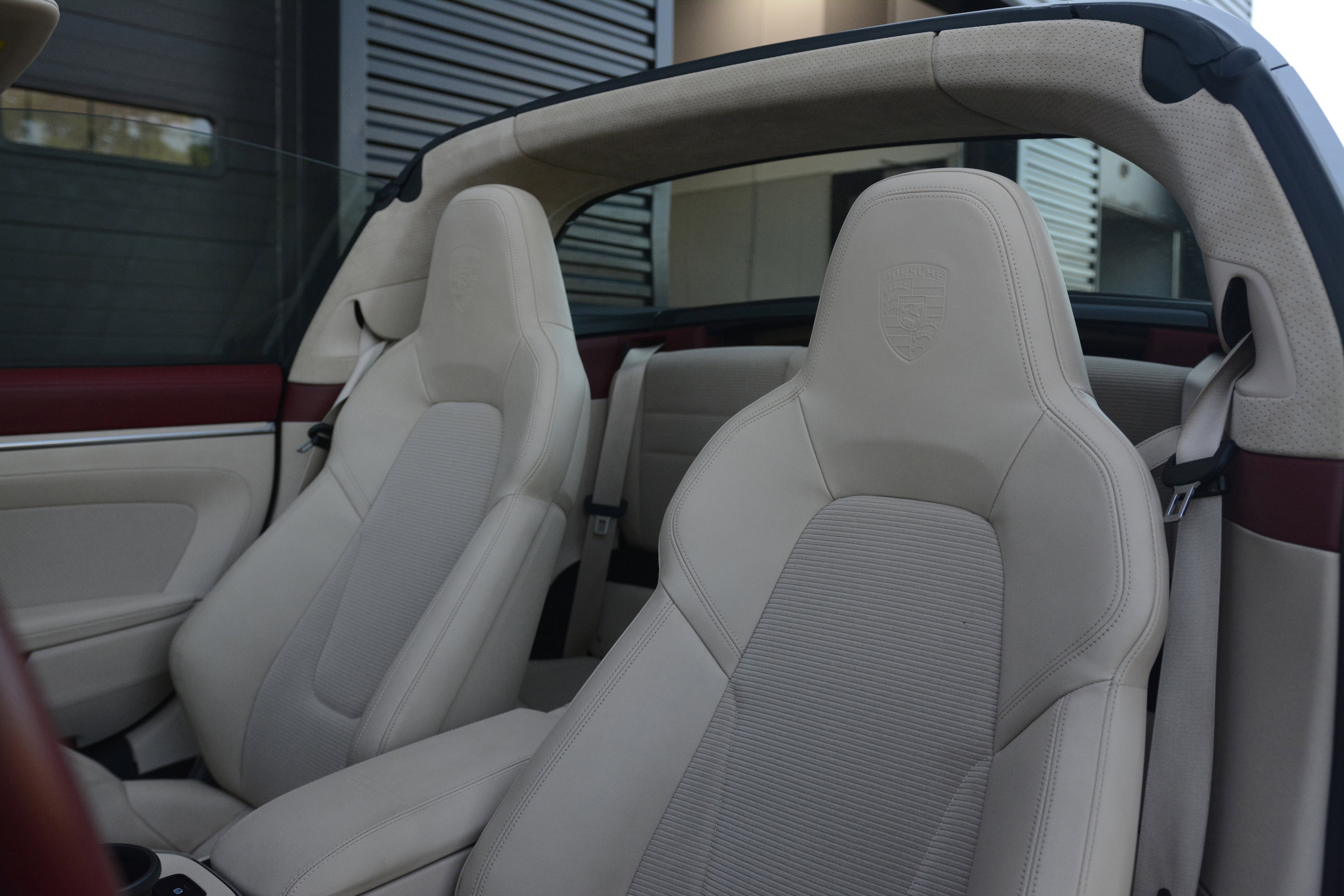 Certified 2021 Porsche 911 AWD/4WD image 5