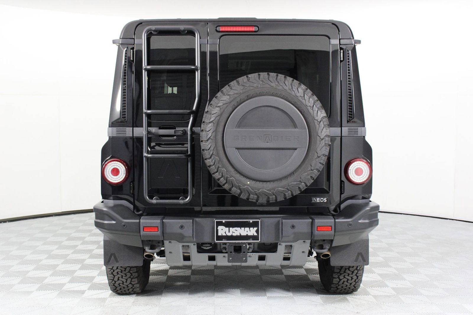 Used 2025 INEOS Grenadier AWD/4WD image 5