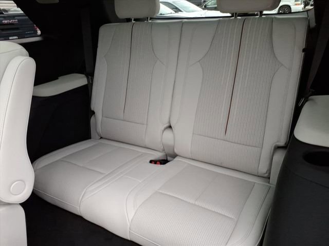 New 2026 Cadillac Vistiq Sport image 19