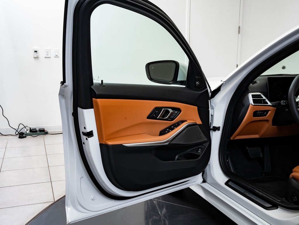 New 2026 BMW 330i xDrive Sedan w/ Premium Package image 27