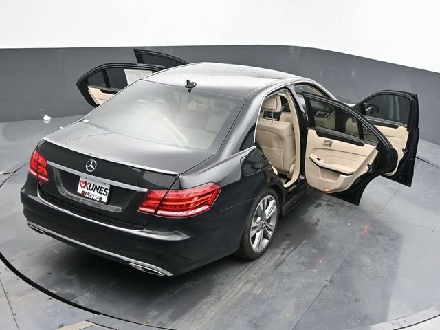 Used 2016 Mercedes-Benz E 350 4MATIC Sedan image 61
