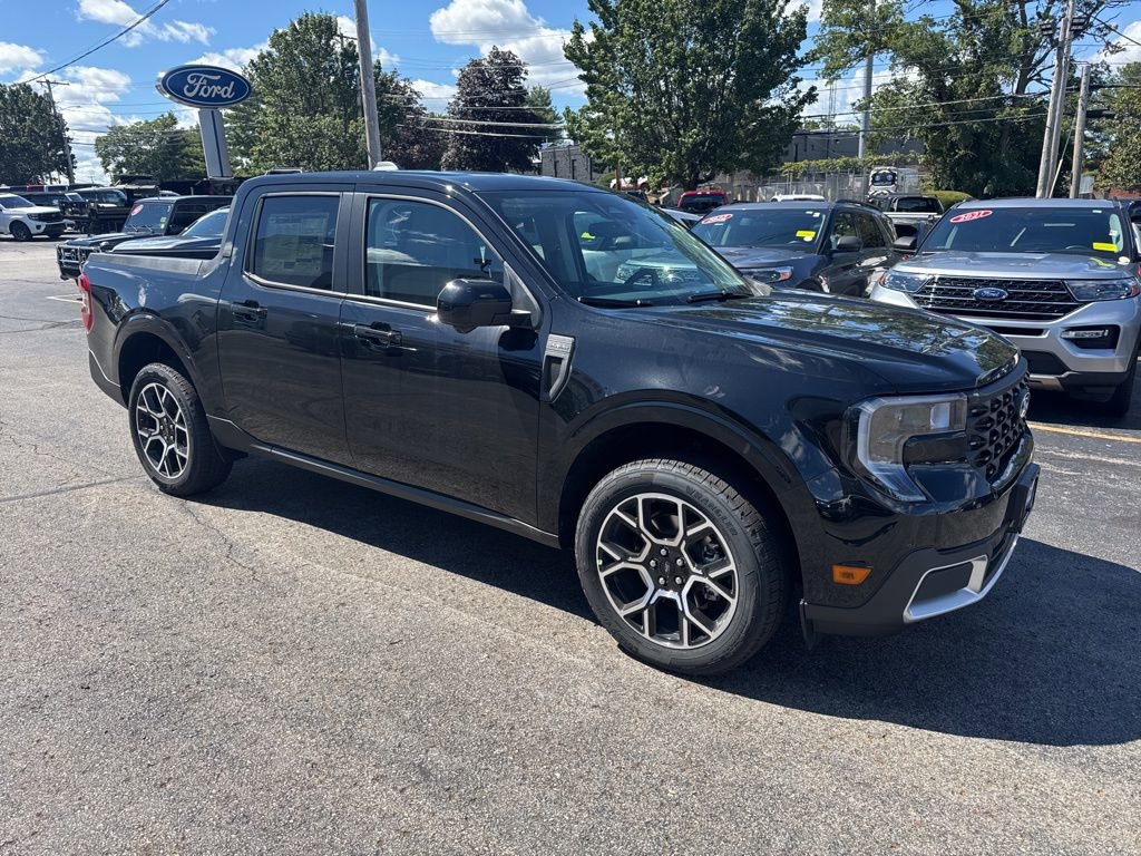 New 2025 Ford Maverick Lariat image 3