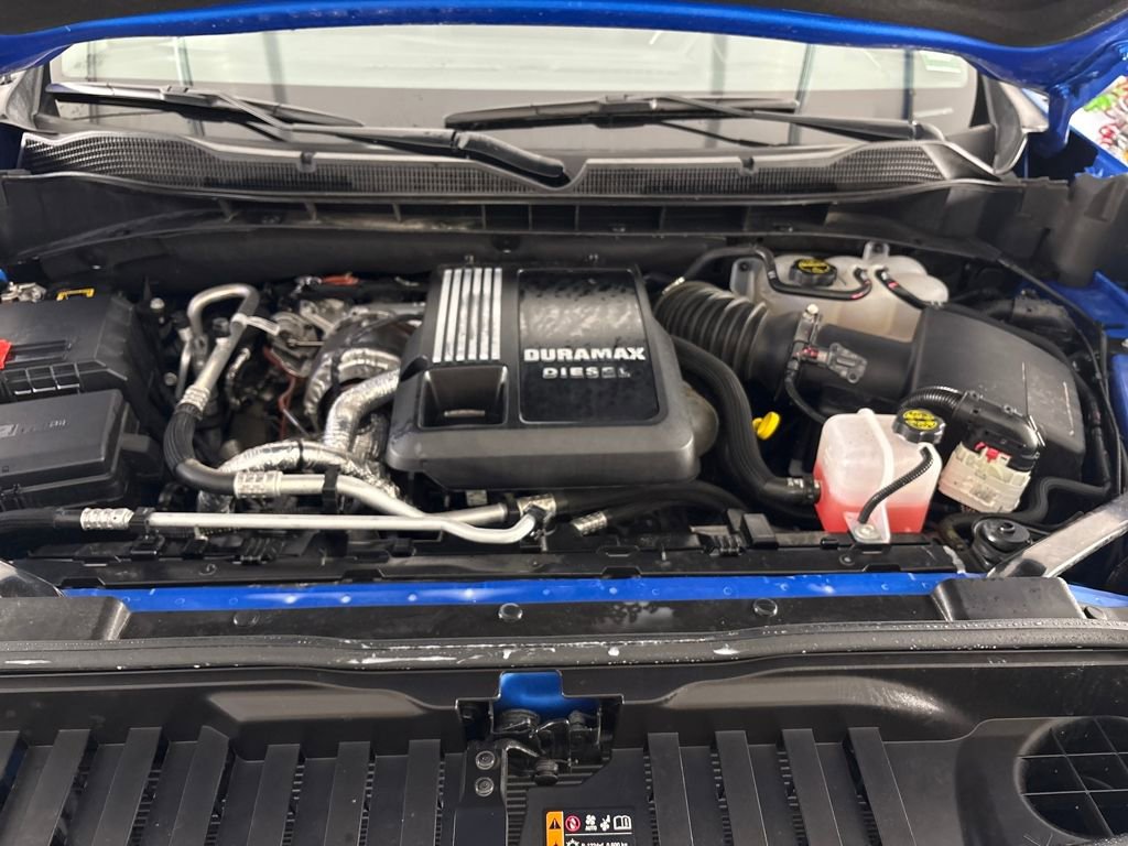 Used 2025 Chevrolet Silverado 1500 LT Trail Boss w/ Convenience Package II AWD/4WD image 16