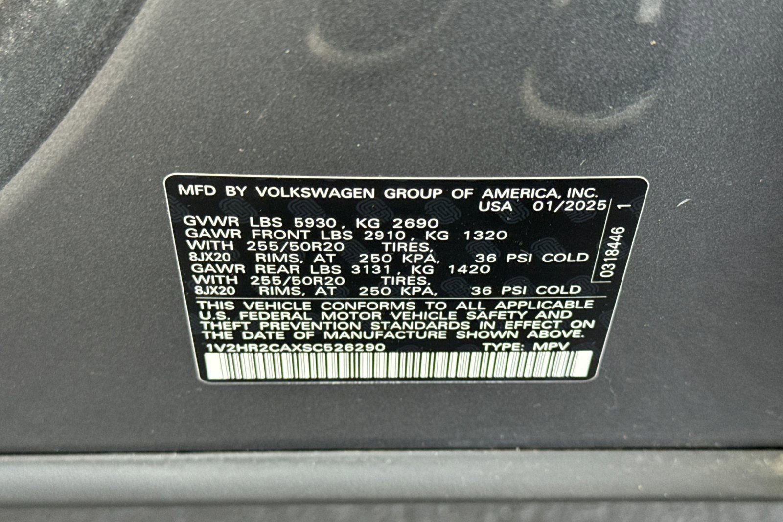 Used 2025 Volkswagen Atlas SE image 35