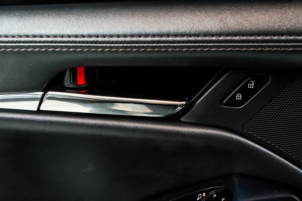 Used 2022 MAZDA MAZDA3 s image 45