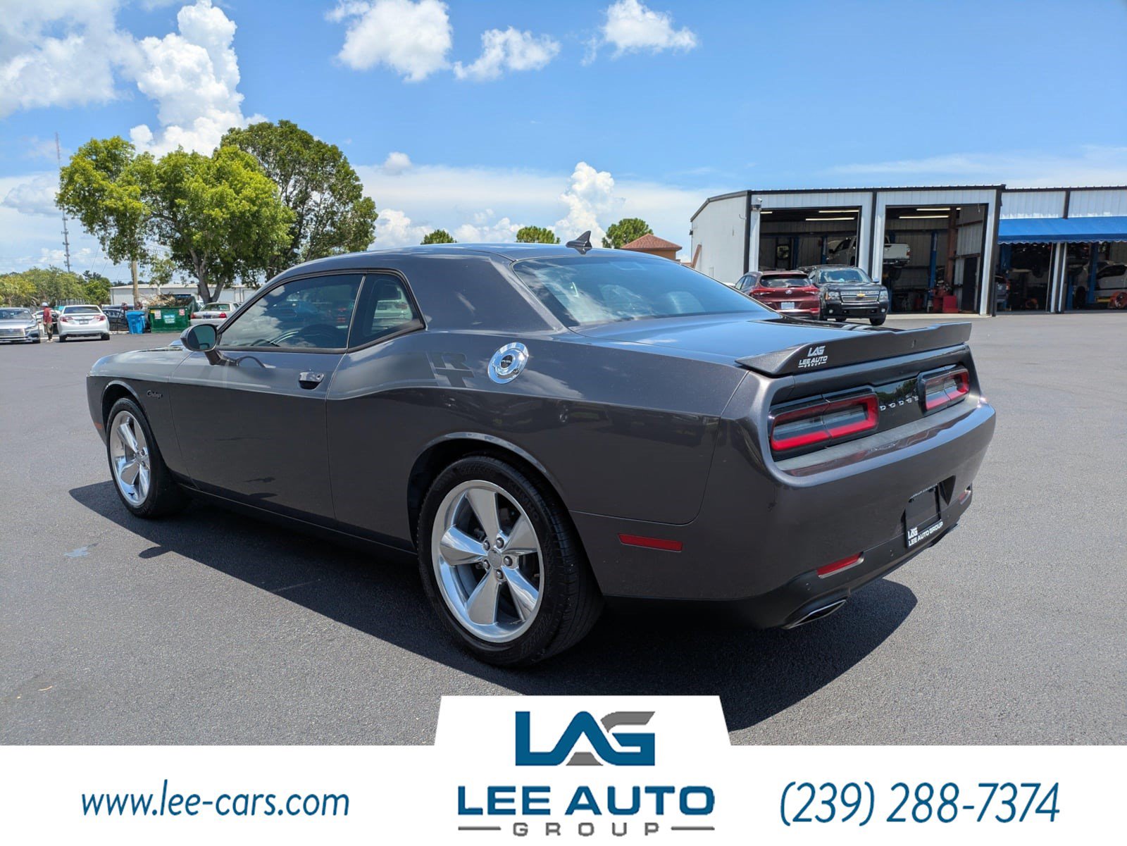 Used 2015 Dodge Challenger R/T Plus RWD image 5