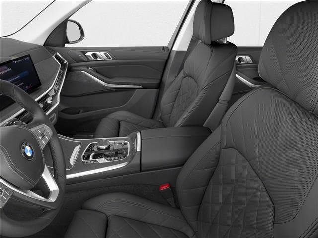 Used 2025 BMW X7 xDrive40i w/ M Sport Package image 6