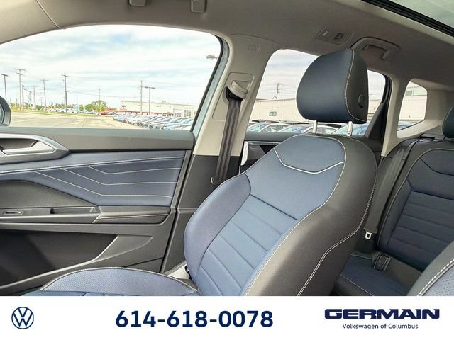 New 2026 Volkswagen Taos SEL AWD/4WD image 22