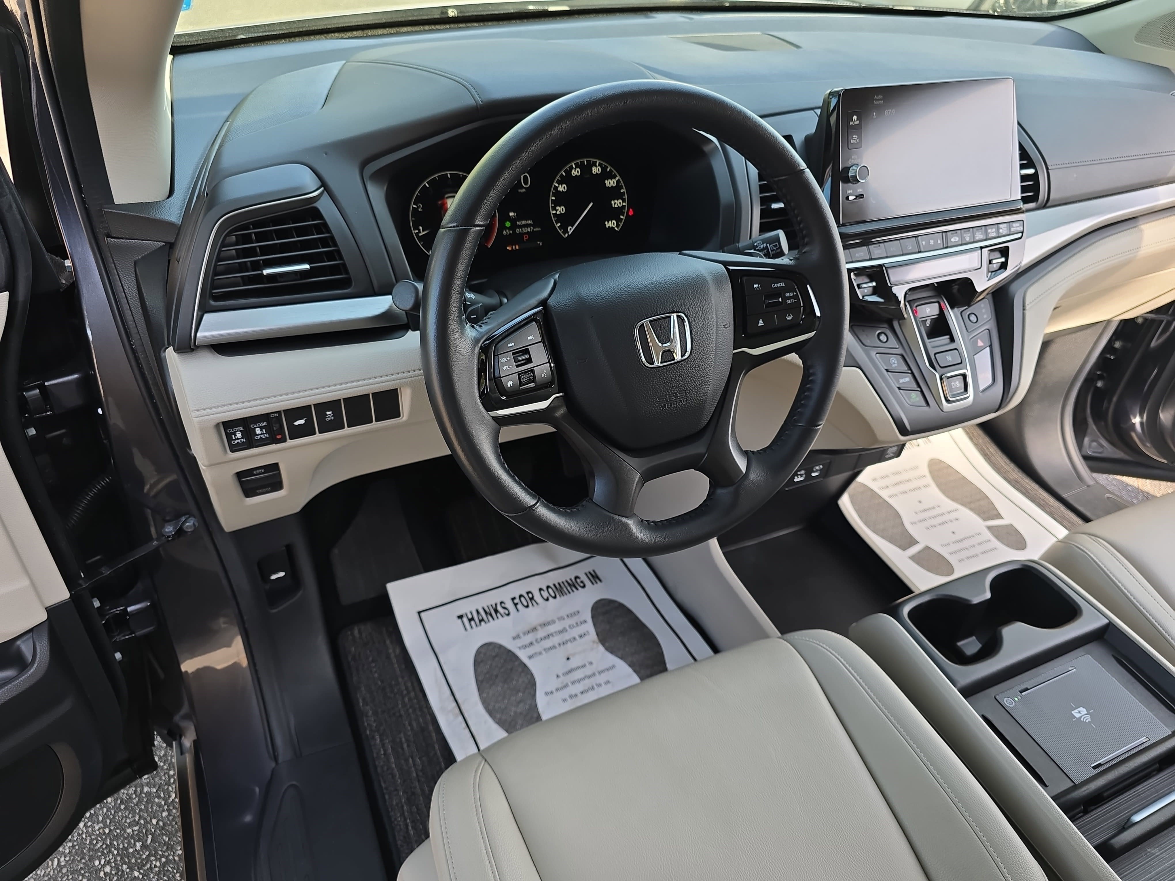Used 2025 Honda Odyssey EX-L image 18