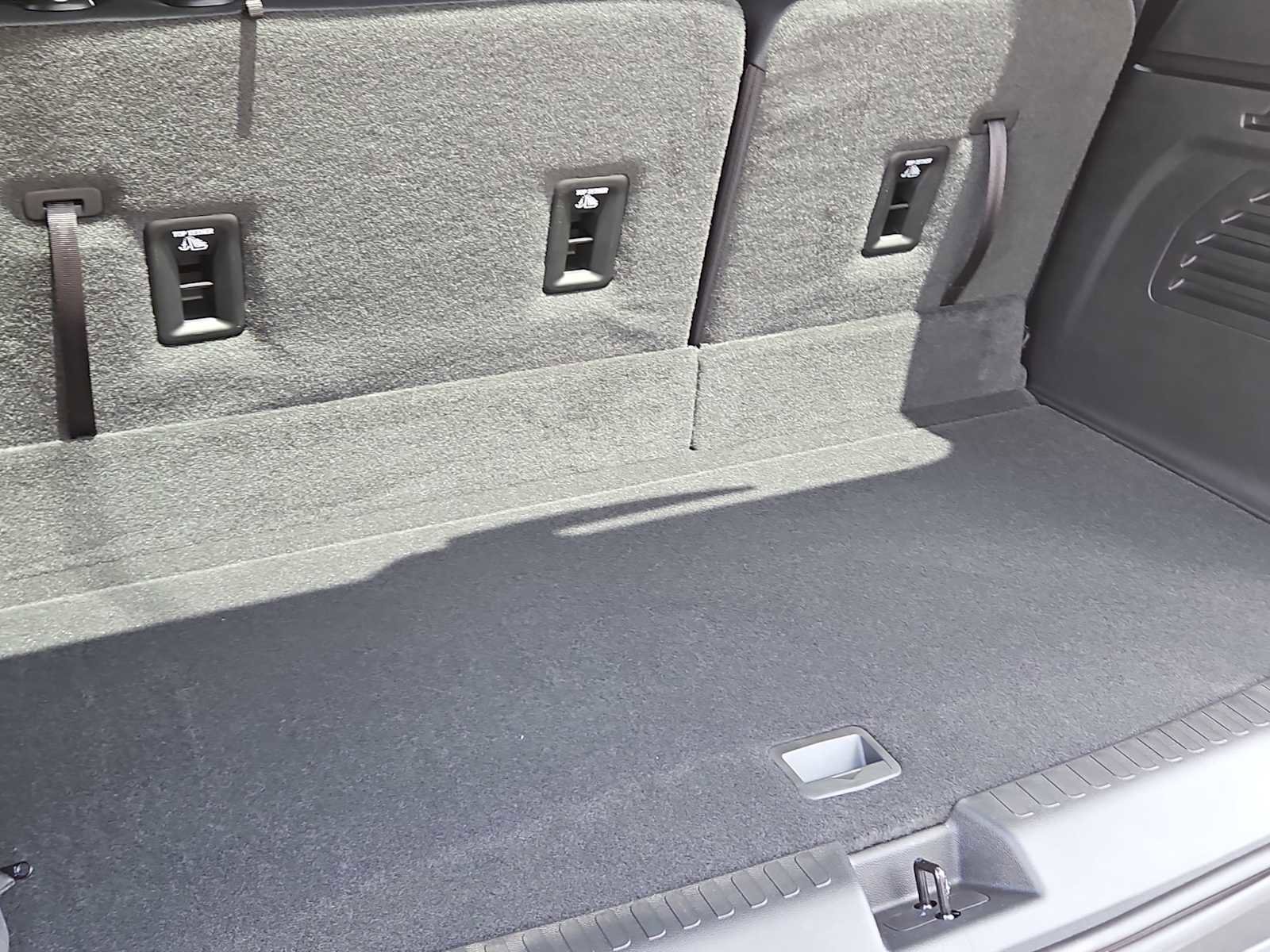 New 2026 Chevrolet Traverse LT image 23