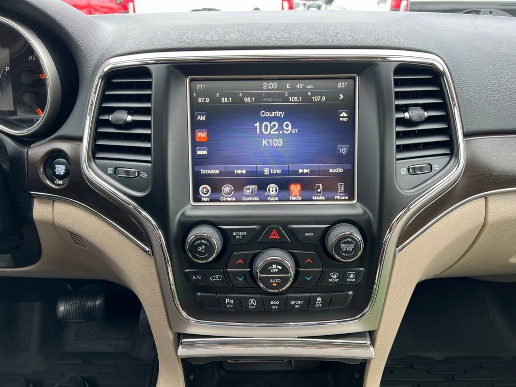 Used 2017 Jeep Grand Cherokee Limited image 28