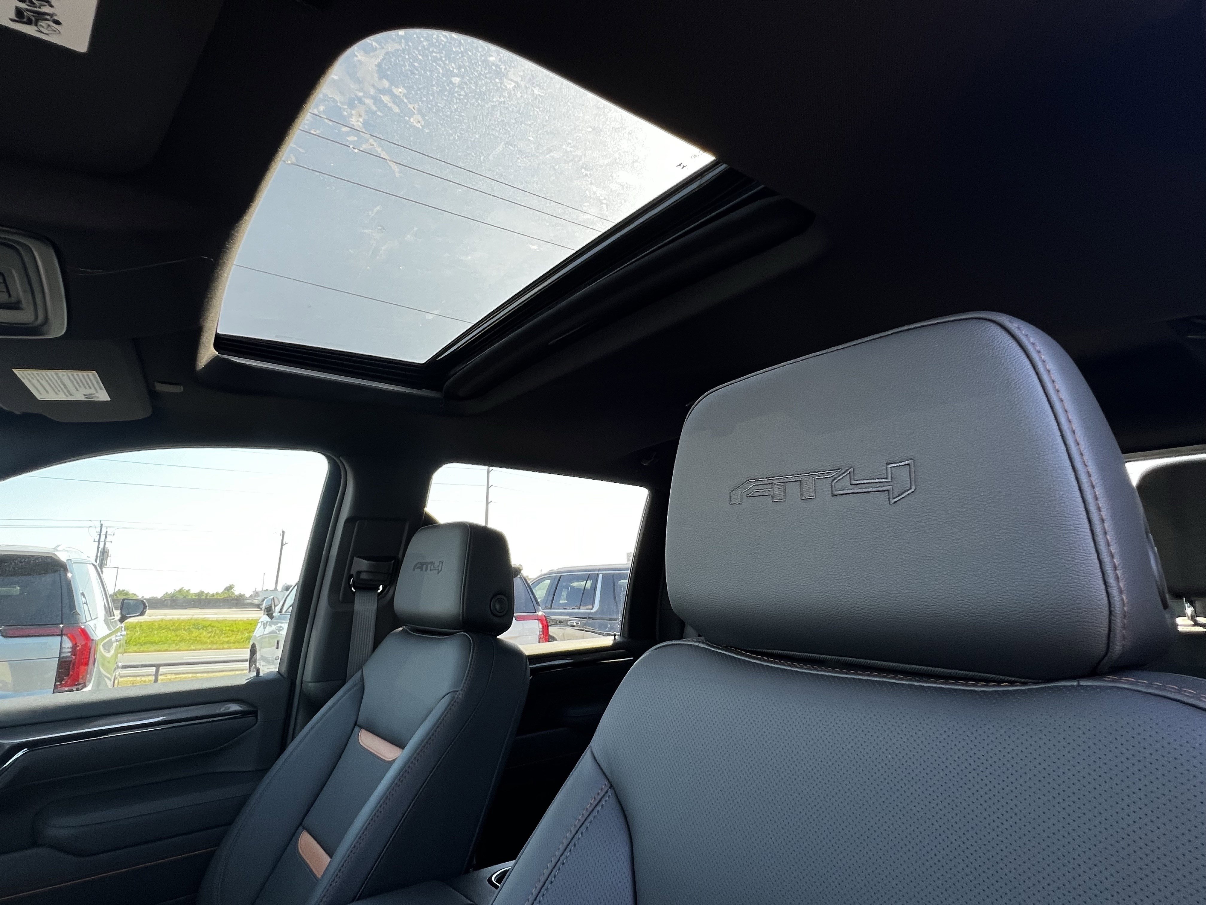 New 2026 GMC Sierra 2500 AT4 w/ AT4 Premium Plus Package image 24