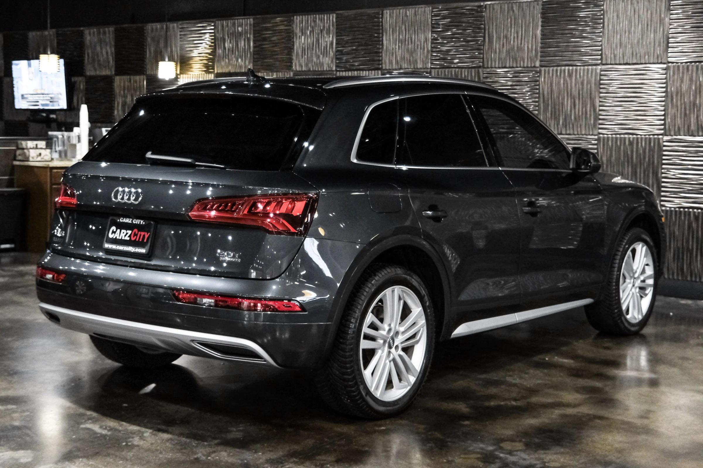 Used 2018 Audi Q5 Prestige image 10