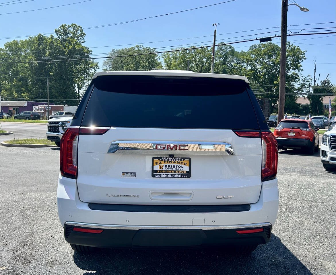 Used 2021 GMC Yukon XL SLT w/ SLT Luxury Plus Package AWD/4WD image 4