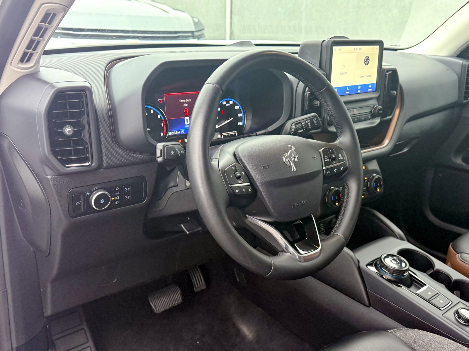 Used 2024 Ford Bronco Sport Outer Banks image 16