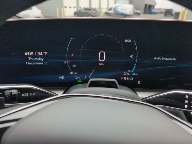 New 2026 Cadillac Lyriq Premium Luxury image 19