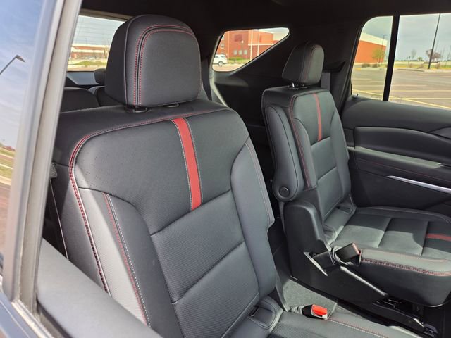 Used 2024 Chevrolet Traverse RS AWD/4WD image 45