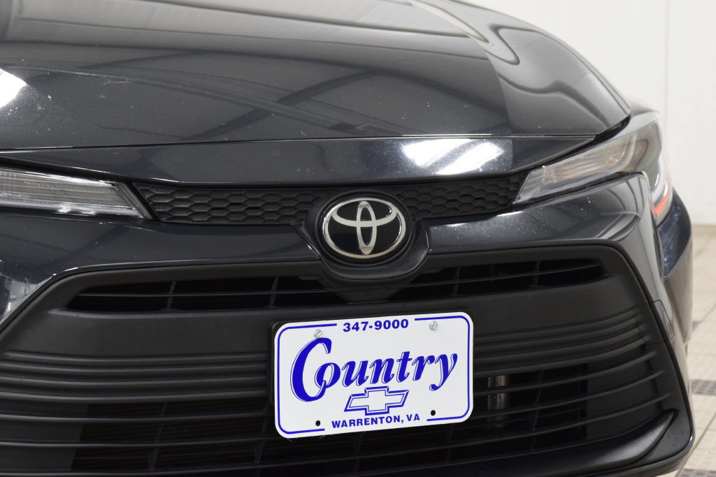 Used 2023 Toyota Corolla LE FWD image 11