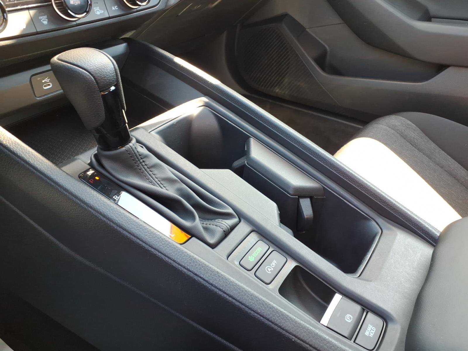 Certified 2024 Honda Accord EX image 21
