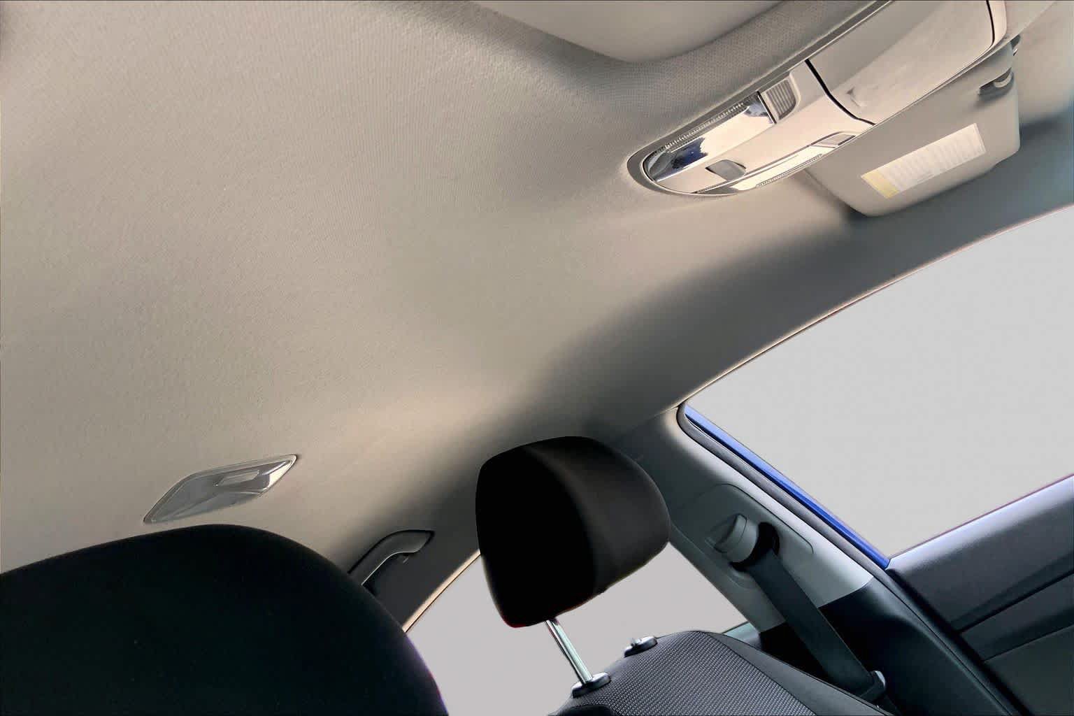 Used 2022 Hyundai Accent SE FWD image 14