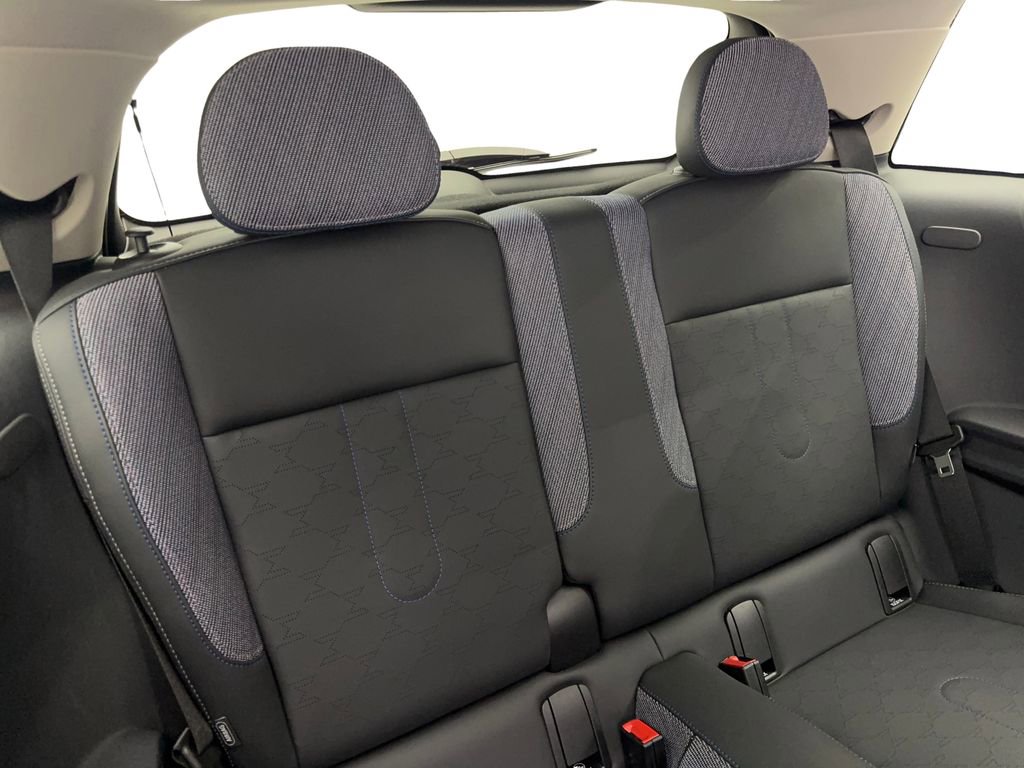 Used 2025 MINI Cooper S image 38