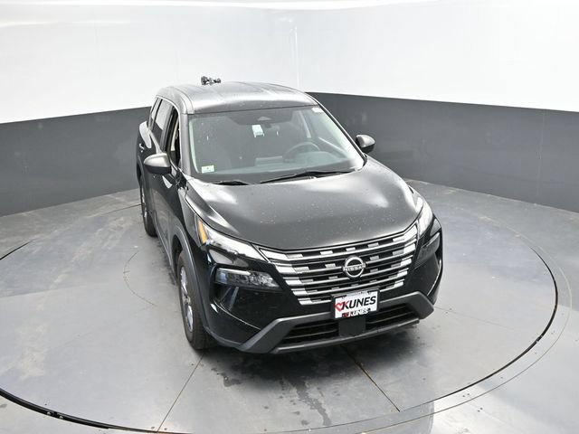 Used 2024 Nissan Rogue S AWD/4WD image 40