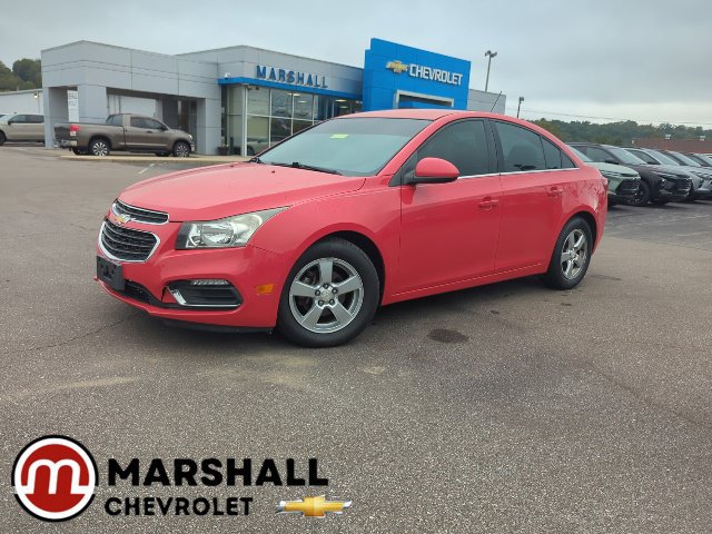 Used 2015 Chevrolet Cruze LT FWD image 1