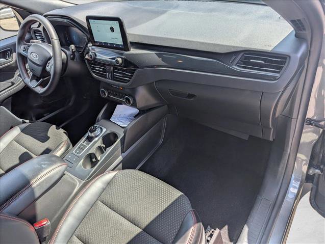 Used 2025 Ford Escape ST-Line image 19