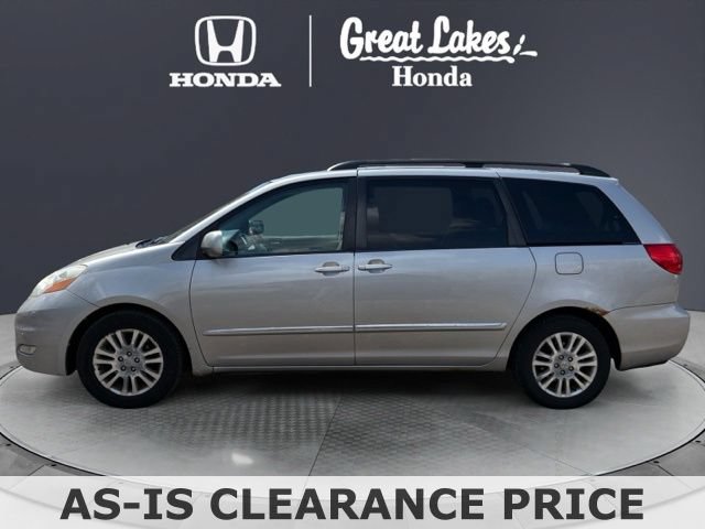 Used 2009 Toyota Sienna XLE Limited FWD image 3