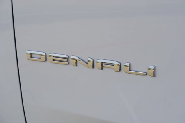 Used 2023 GMC Yukon Denali w/ Max Trailering Package AWD/4WD image 6