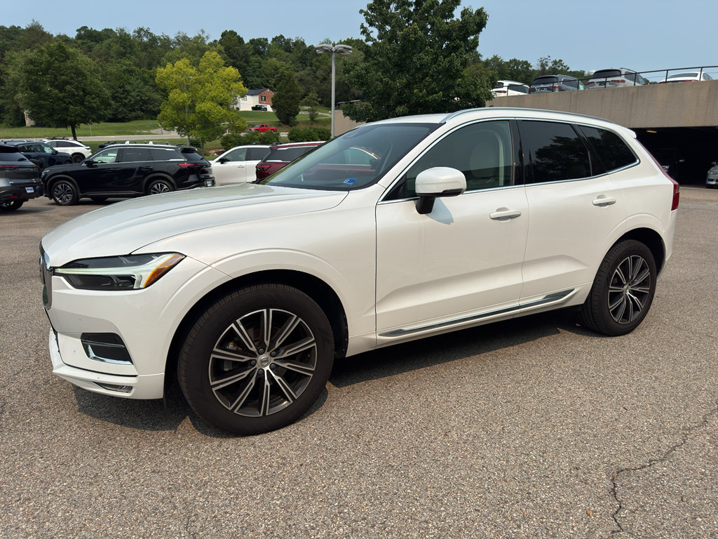 Used 2021 Volvo XC60 T5 Inscription w/ Advanced Package AWD/4WD image 3
